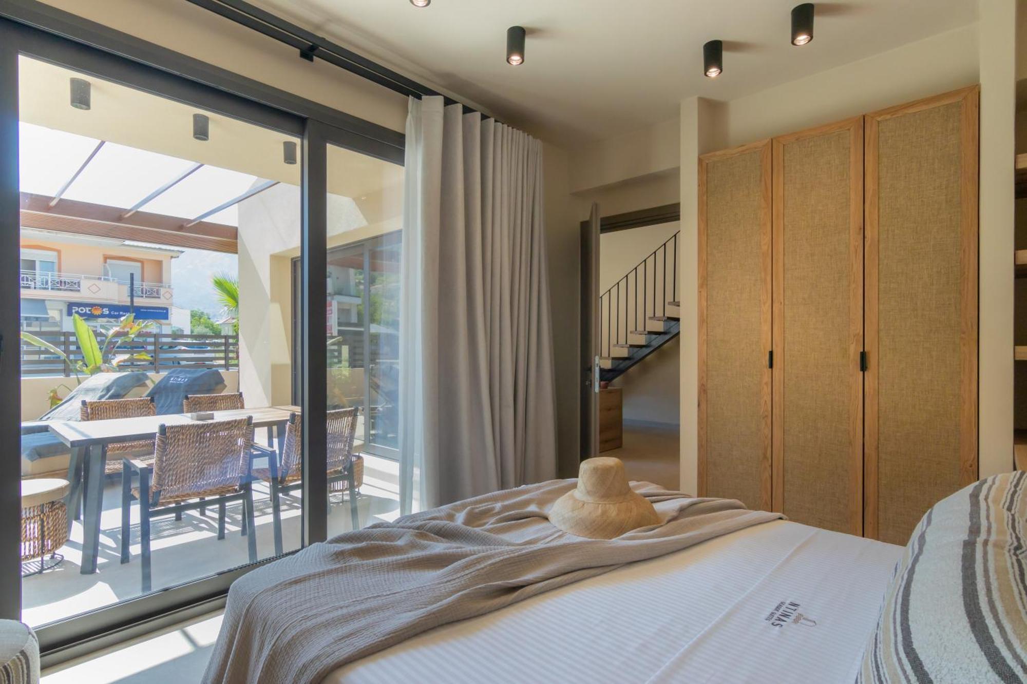 Ntinas Seaside Suites สกาลา โปเตมิอัส ภายนอก รูปภาพ